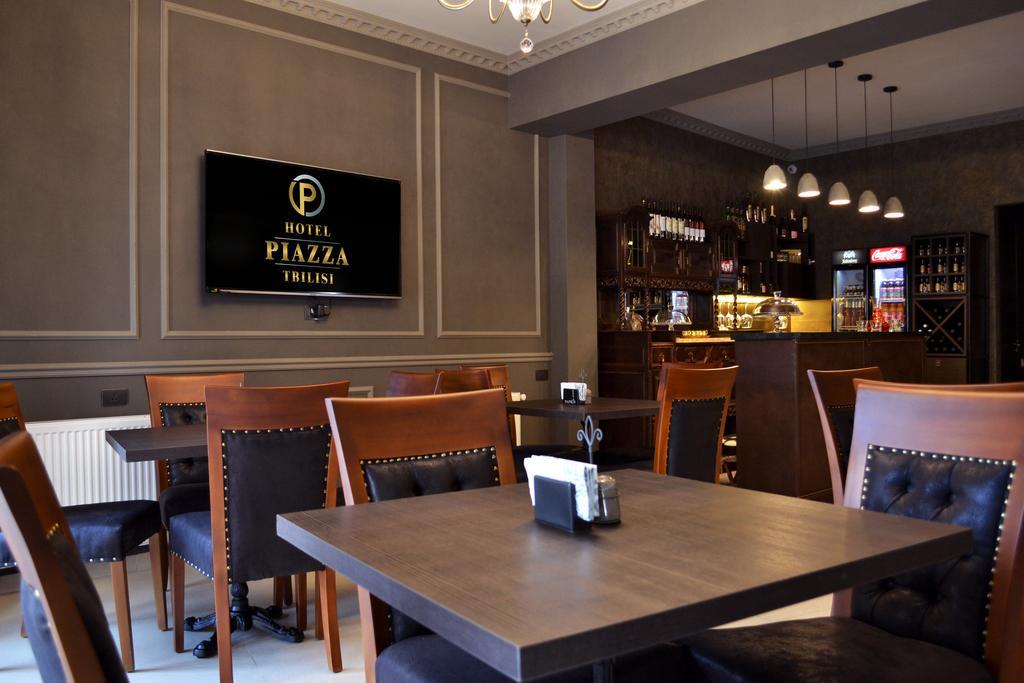 отель Piazza Тбилиси Экстерьер фото